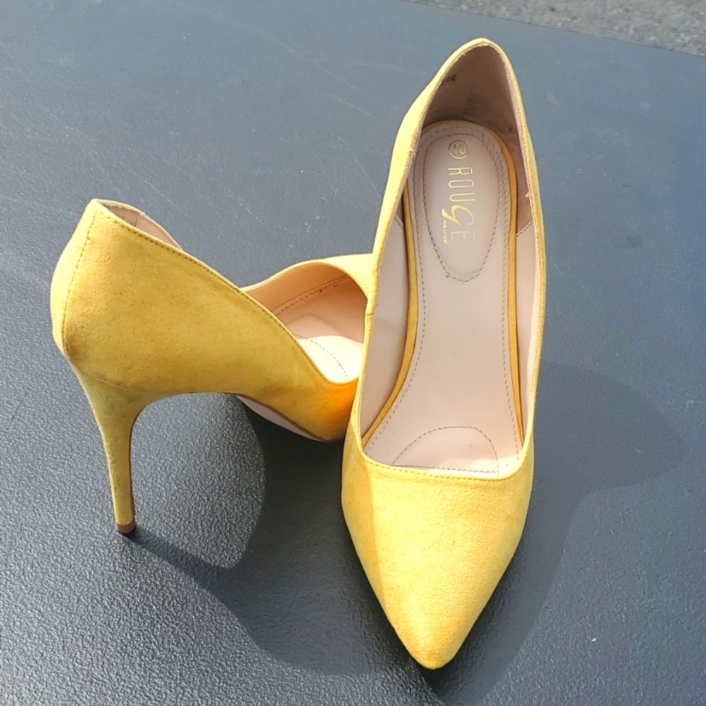 PUMPS